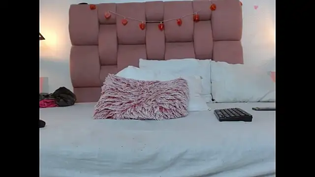 Keilafoxx18 webcam