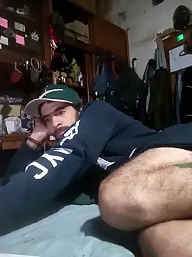 hairy_mannn webcam