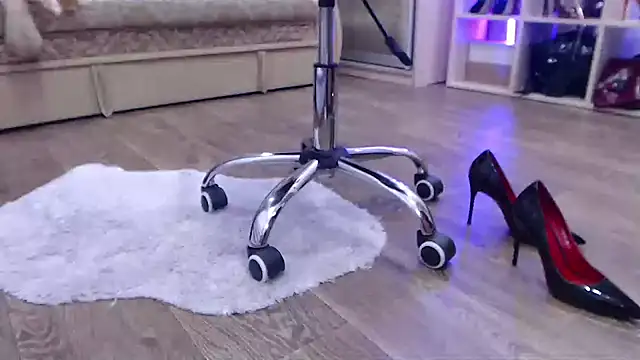 MistressMilfa webcam
