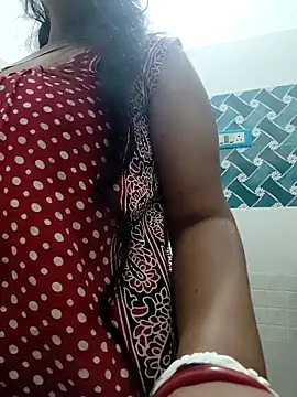 Hot-Tinaa webcam