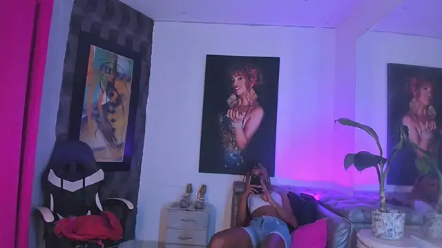 Ciara_HotTs webcam