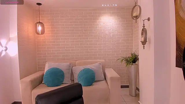 AmyRosse_X webcam