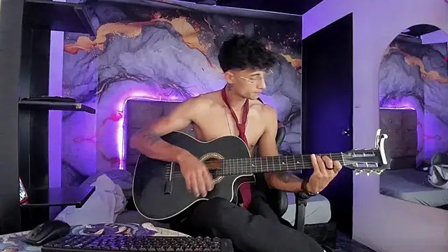maxiimoromano_ (M young) - the shirtless doctor is sexy