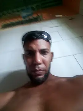 UnreadyChutzpa webcam