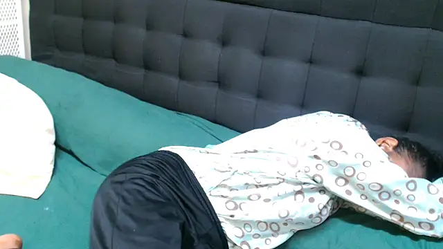SlenderMatureMilfx webcam