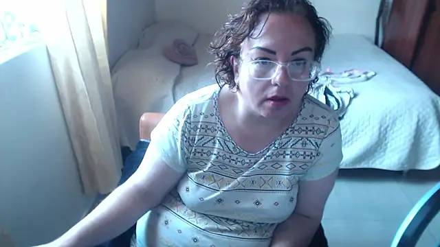 TaniaGoddess webcam