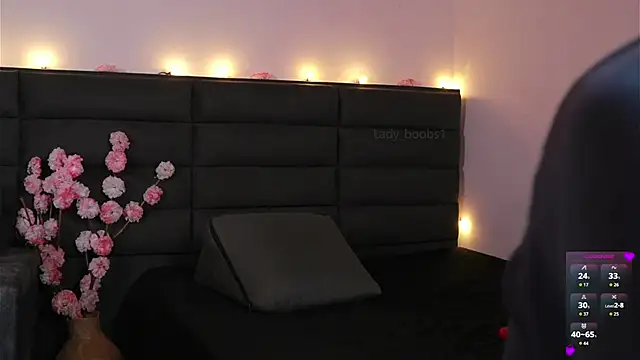 kathieandpovcock1 webcam
