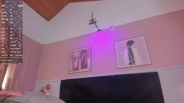 elodie_walker webcam