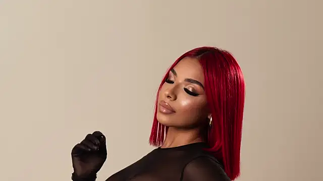 Emmily_Savage webcam