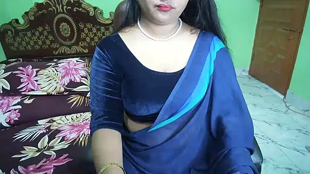 BengaliQueenStar webcam