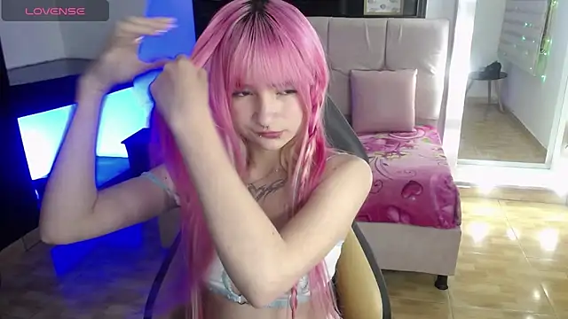 _Charlotte_Collins_ webcam