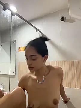 leilani_X webcam