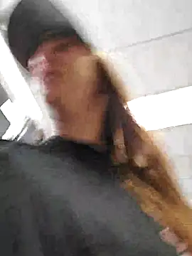 Bakedroll333 webcam