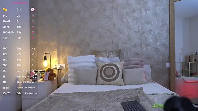 KalaBeckett_ webcam
