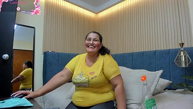 zara_milf webcam