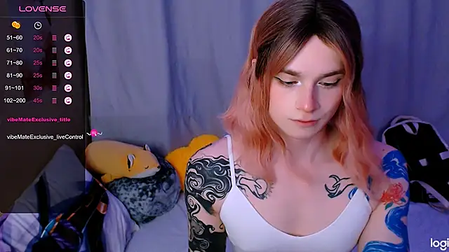 Alice_Hells webcam