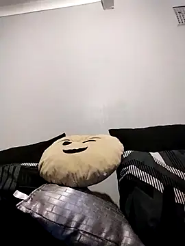 Baby_P webcam