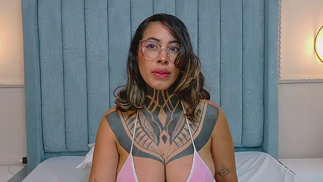 NicoleBlum webcam