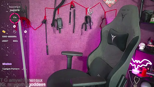 amywhitenessxx webcam