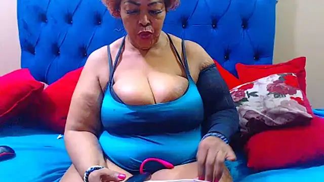 ebonycandy10 webcam