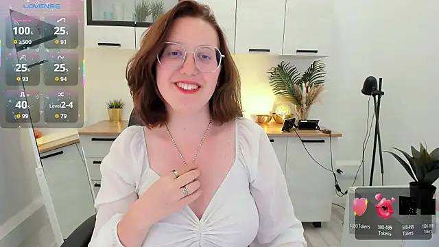 Charmy_Gracy webcam