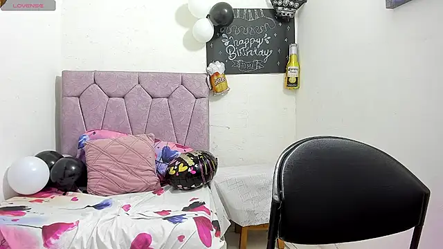 marcela_teen webcam