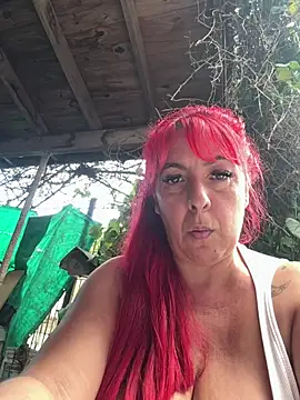 Sofyalone_ webcam