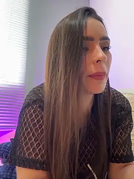 Mau_White webcam