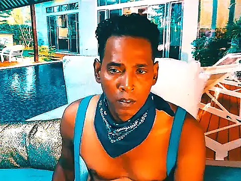 IndianHunk01 webcam