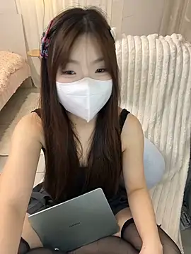 美女_xiaoxinxin_在线直播