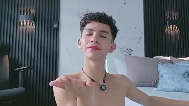 Noah_tyler_ webcam