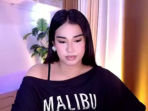 magnificent_kitana webcam