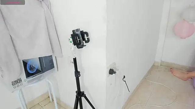 salma_isawwii webcam