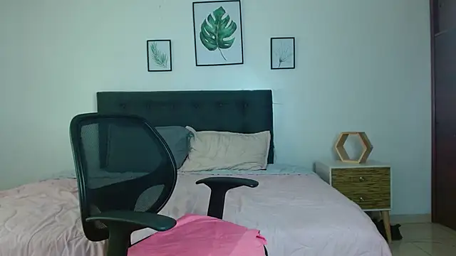samanthachop webcam