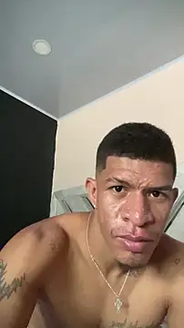 antonio_aguilarx webcam