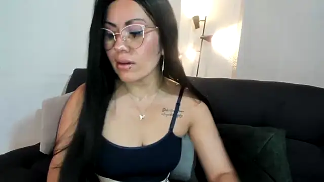 Tania_mature webcam