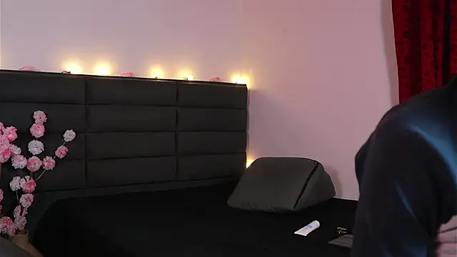 kathieandpovcock1 live sex cam