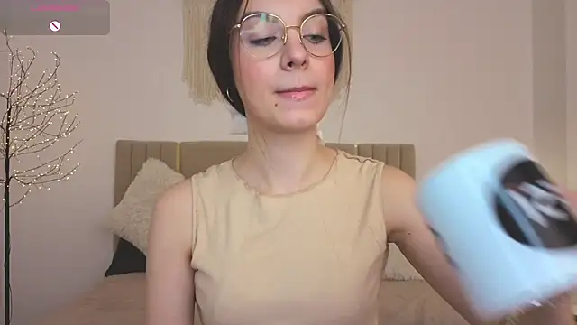 Real_cutie1 webcam