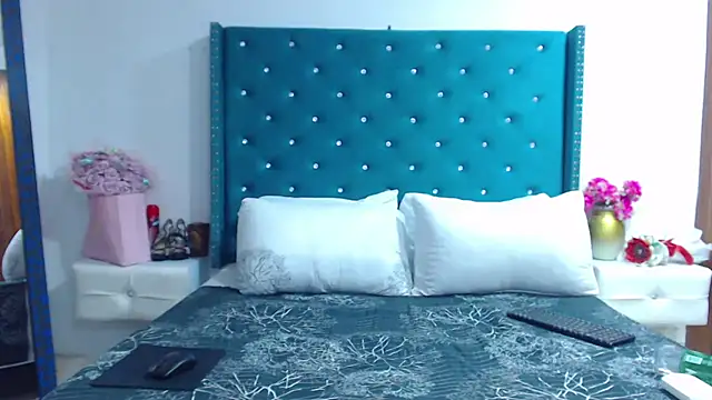 KimScarleth webcam