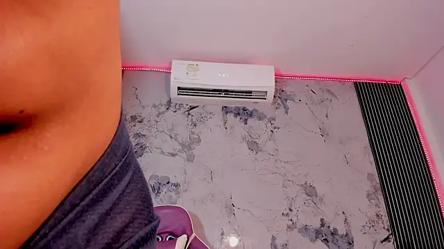 elena_wolff webcam
