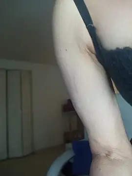 Elenna__ webcam