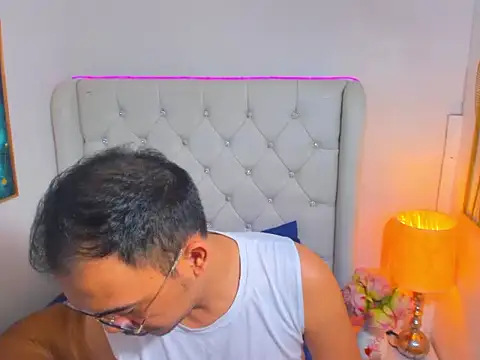 asianzero (M young) - Get me naked and cum