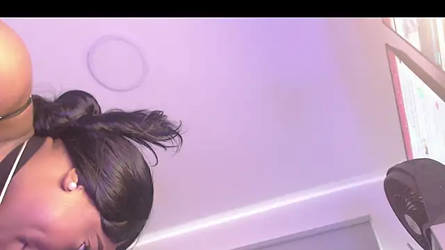 janeebony_ webcam