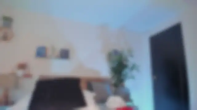 YariRose webcam