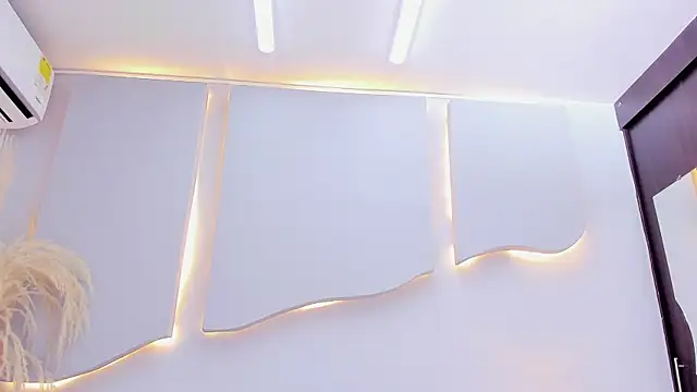 EmilyDiaaz webcam