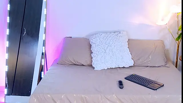 SarahCinnamon- webcam