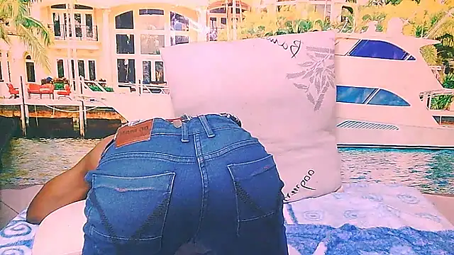 EbonyTiger69