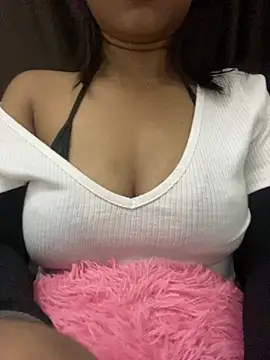 Mia_656 webcam