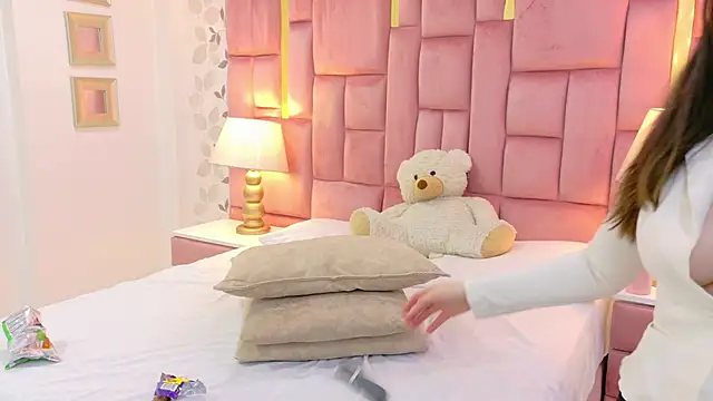 ArianaFranco webcam