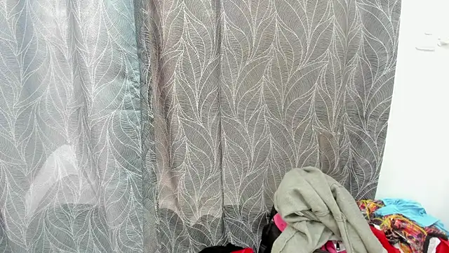 agatha_fit webcam